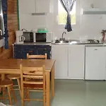 Campsite De 20m² A Avec Terrasse - Api-1-52-334 Naucelle
