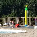 캠프장 De 20m² A Avec Terrasse - Api-1-52-334