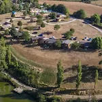 De 20m² A Avec Terrasse - Api-1-52-334 * Naucelle