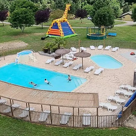 De 20m² A Avec Terrasse - Api-1-52-334 Naucelle