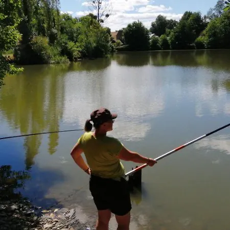 Κάμπινγκ De 20m² A Avec Terrasse - Api-1-52-334 Naucelle