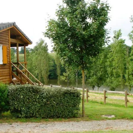 De 20m² A Avec Terrasse - Api-1-52-334 Naucelle